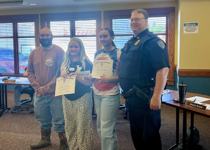 Sixth-graders honored for honesty after turning in found money